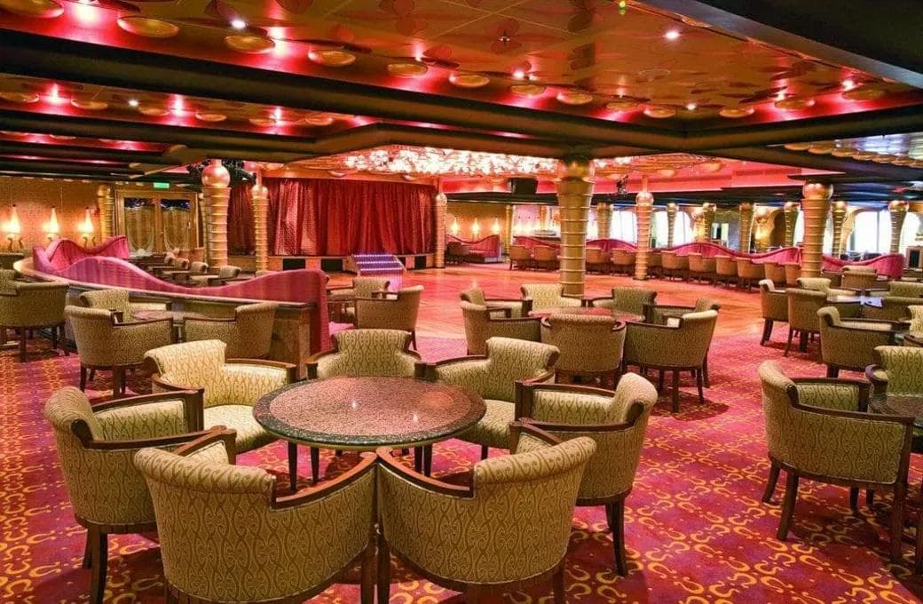 Лайнер Costa Serena, компании Costa Cruises. Фото 1