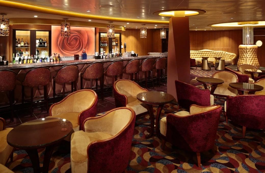 Лайнер Quantum Of The Seas, компании Royal Caribbean International. Фото 1