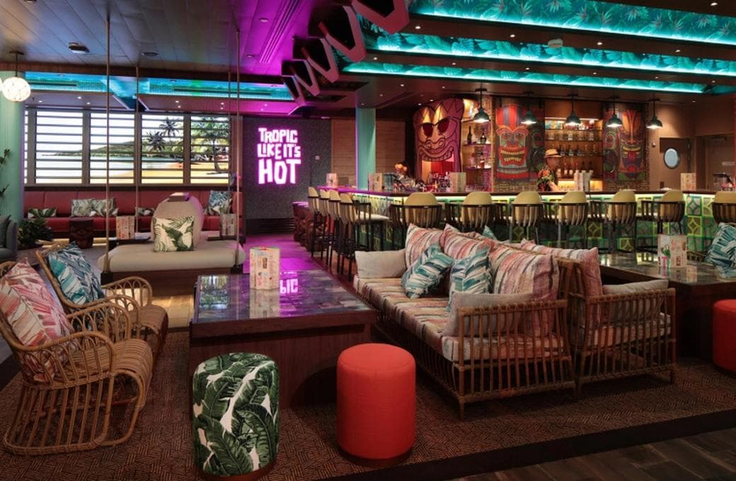 Лайнер Utopia Of The Seas New Ship 2024, компании Royal Caribbean International. Фото 1