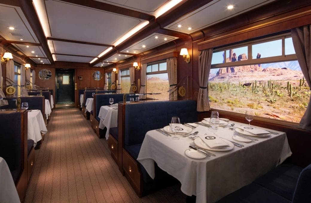 Лайнер Utopia Of The Seas New Ship 2024, компании Royal Caribbean International. Фото 1