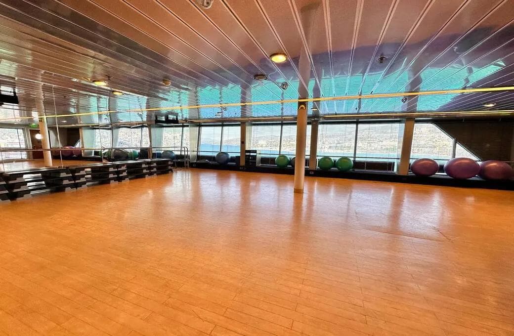 Лайнер Celestyal Journey, компании Celestyal Cruises. Фото 1