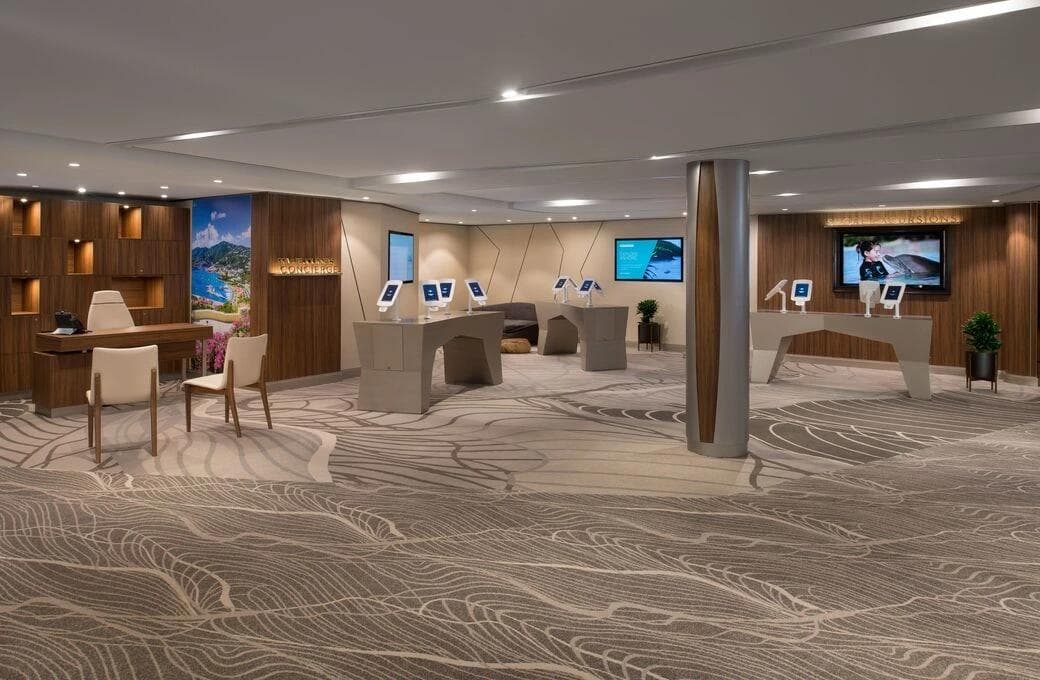 Лайнер Celebrity Edge, компании Celebrity Cruises. Фото 1