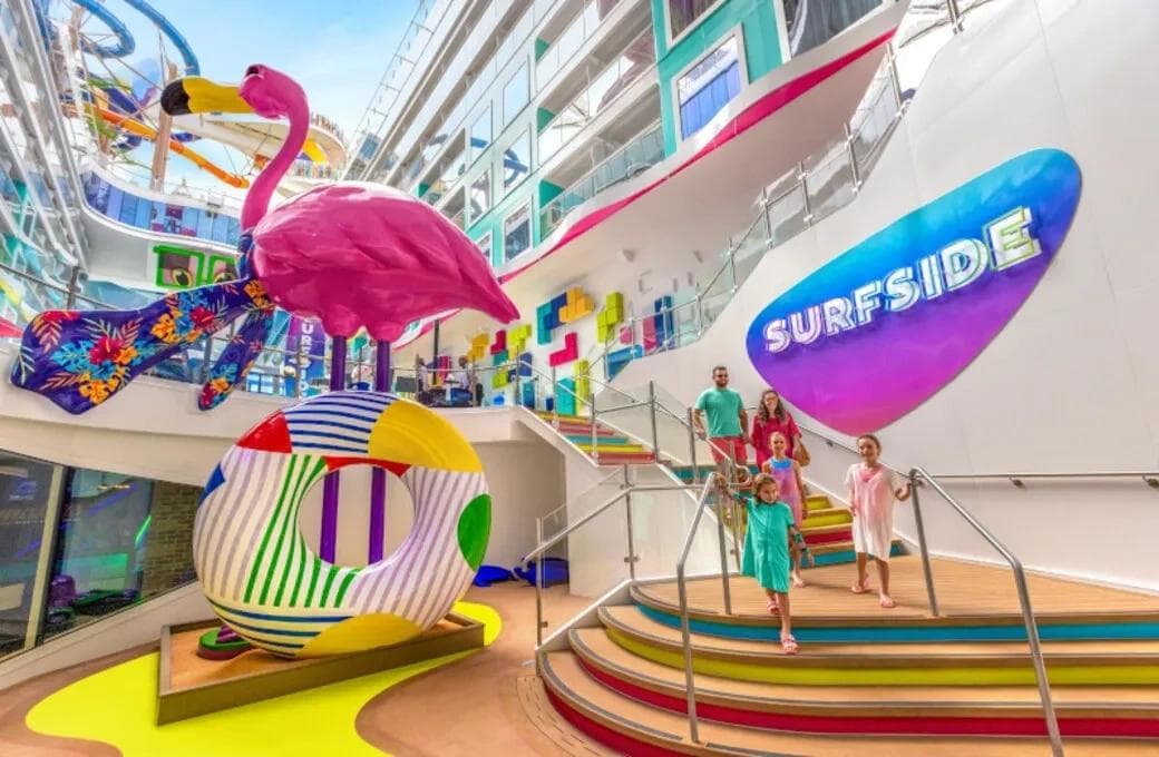 Лайнер Icon Of The Seas New Ship 2024, компании Royal Caribbean International. Фото 1