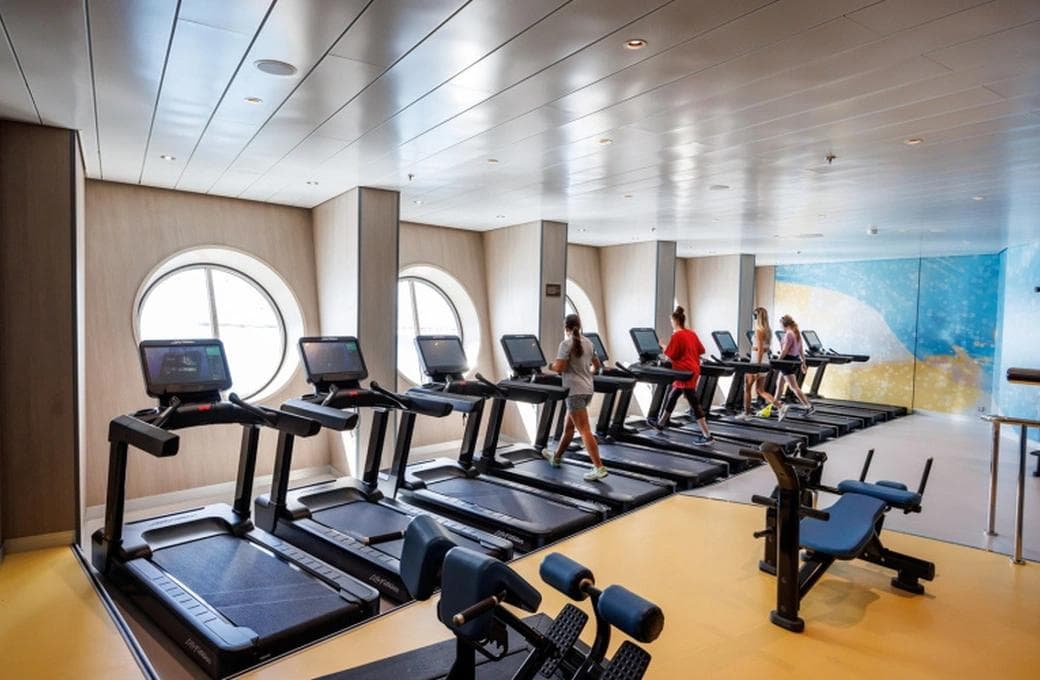 Лайнер Utopia Of The Seas New Ship 2024, компании Royal Caribbean International. Фото 1