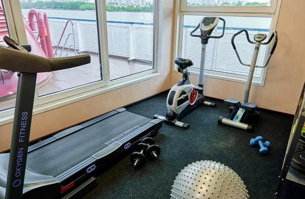 Лайнер Мстислав Ростропович, компании ВодоходЪ. Фото 1