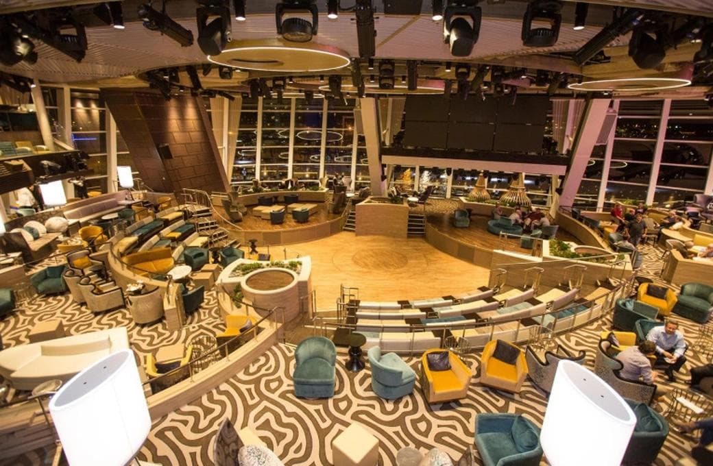 Лайнер Quantum Of The Seas, компании Royal Caribbean International. Фото 1