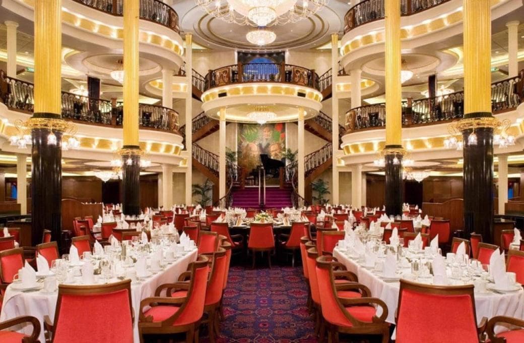 Лайнер Liberty Of The Seas, компании Royal Caribbean International. Фото 1