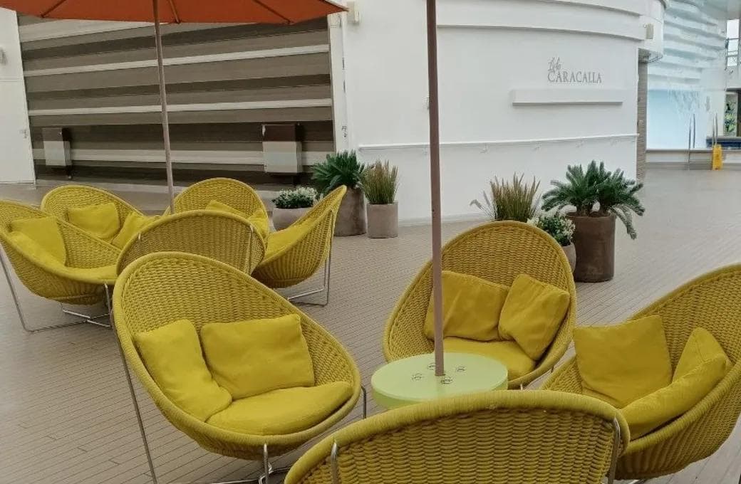 Лайнер Costa Smeralda, компании Costa Cruises. Фото 1