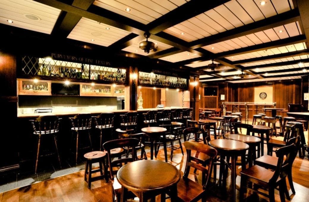 Лайнер Jewel Of The Seas, компании Royal Caribbean International. Фото 1