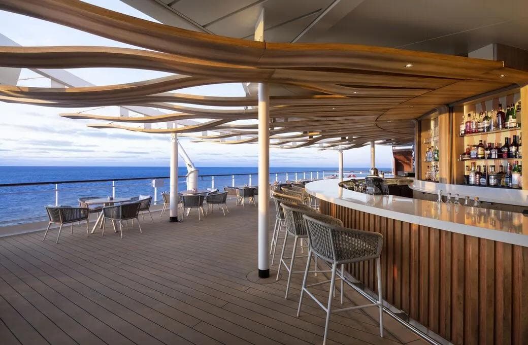 Лайнер Celebrity Summit, компании Celebrity Cruises. Фото 1