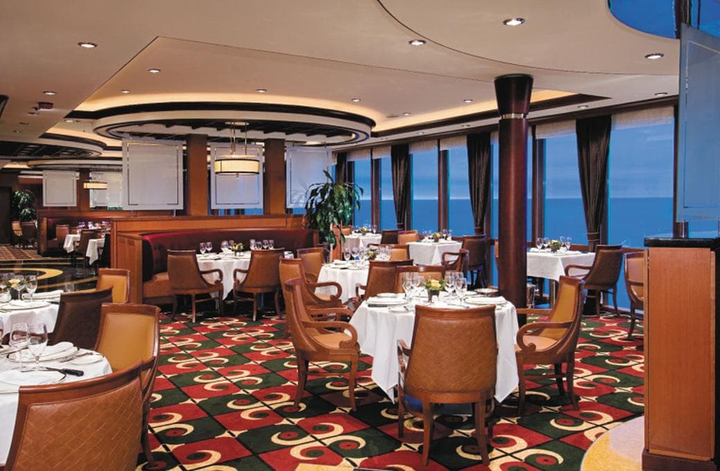 Лайнер Enchantment Of The Seas, компании Royal Caribbean International. Фото 1