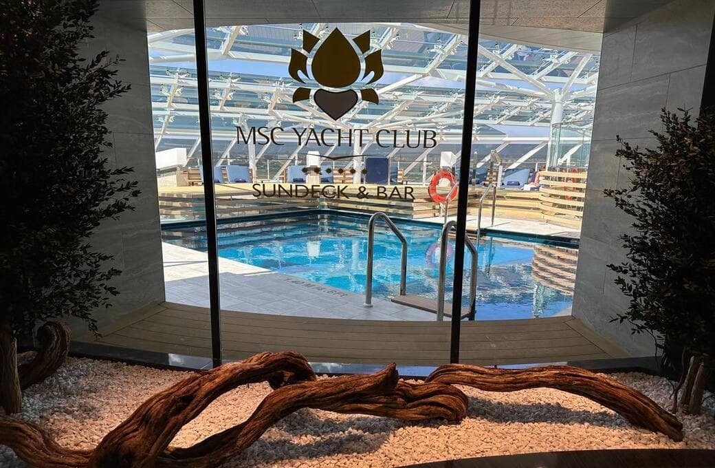 Лайнер MSC Euribia, компании MSC Crociere. Фото 1