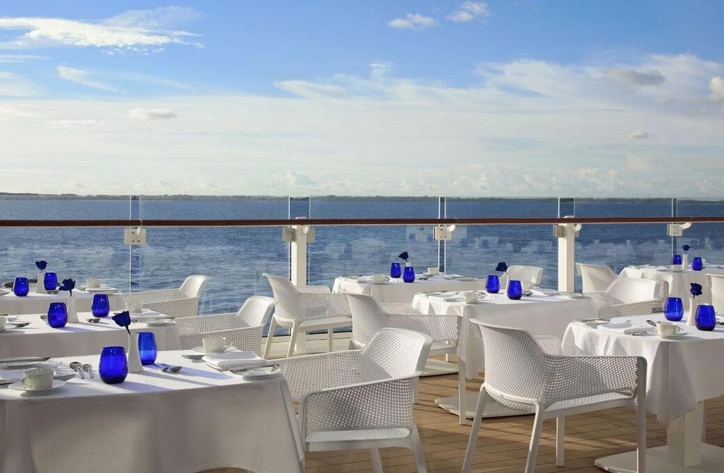 Лайнер Celebrity Edge, компании Celebrity Cruises. Фото 1