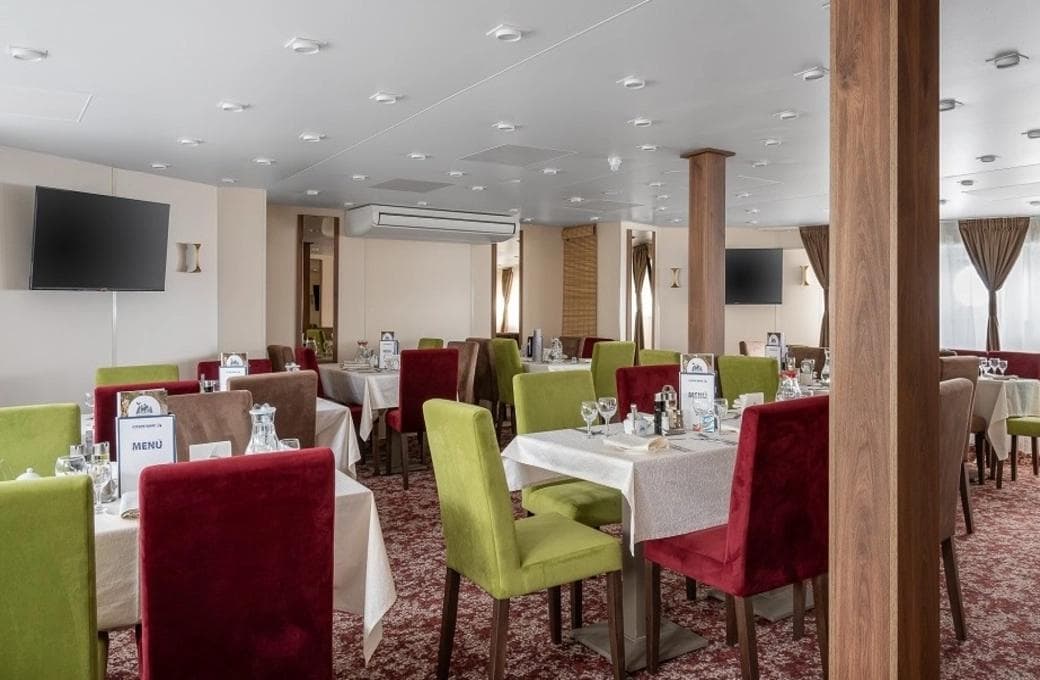 Лайнер Северная сказка, компании Созвездие. Фото 1