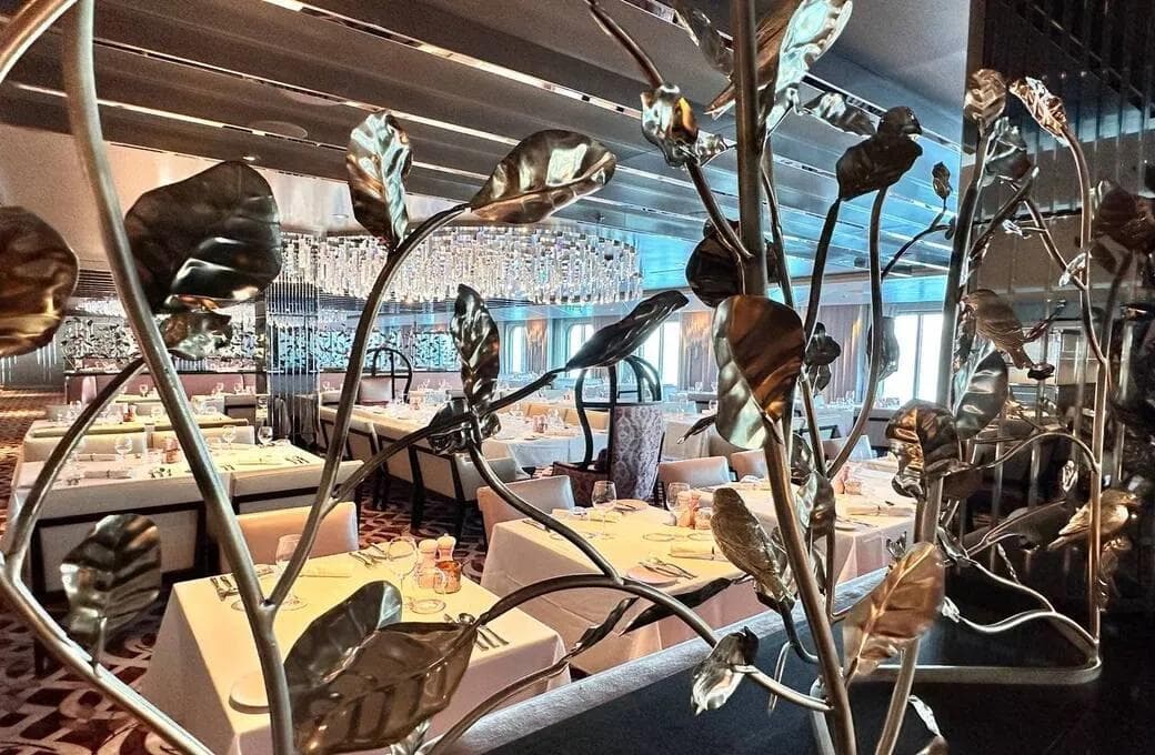 Лайнер Celebrity Ascent, компании Celebrity Cruises. Фото 1