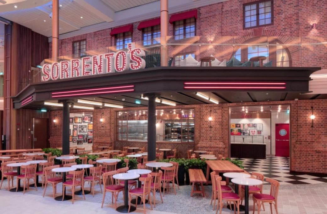 Лайнер Icon Of The Seas New Ship 2024, компании Royal Caribbean International. Фото 1