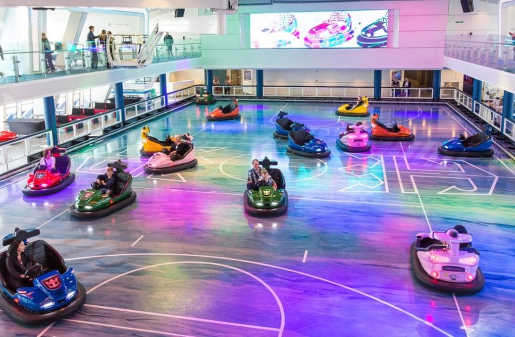 Лайнер Anthem Of The Seas, компании Royal Caribbean International. Фото 1