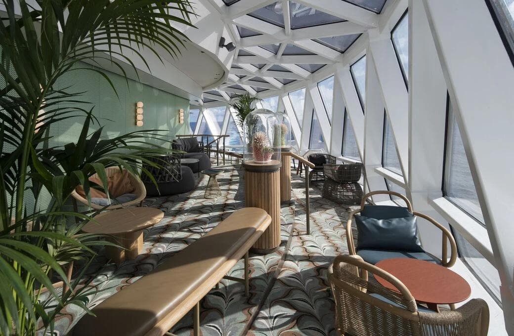 Лайнер Celebrity Edge, компании Celebrity Cruises. Фото 1