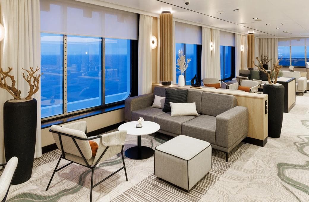 Лайнер SH Vega, компании Swan Hellenic. Фото 1