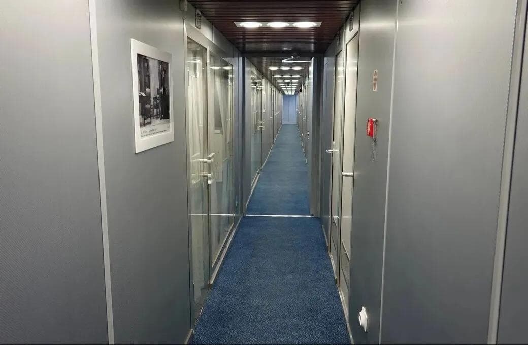 Лайнер Антон Чехов, компании Донинтурфлот. Фото 1