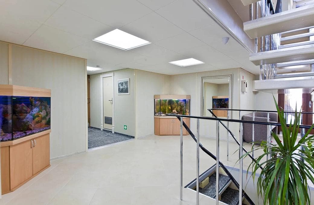 Лайнер Сергей Дягилев, компании Донинтурфлот. Фото 1