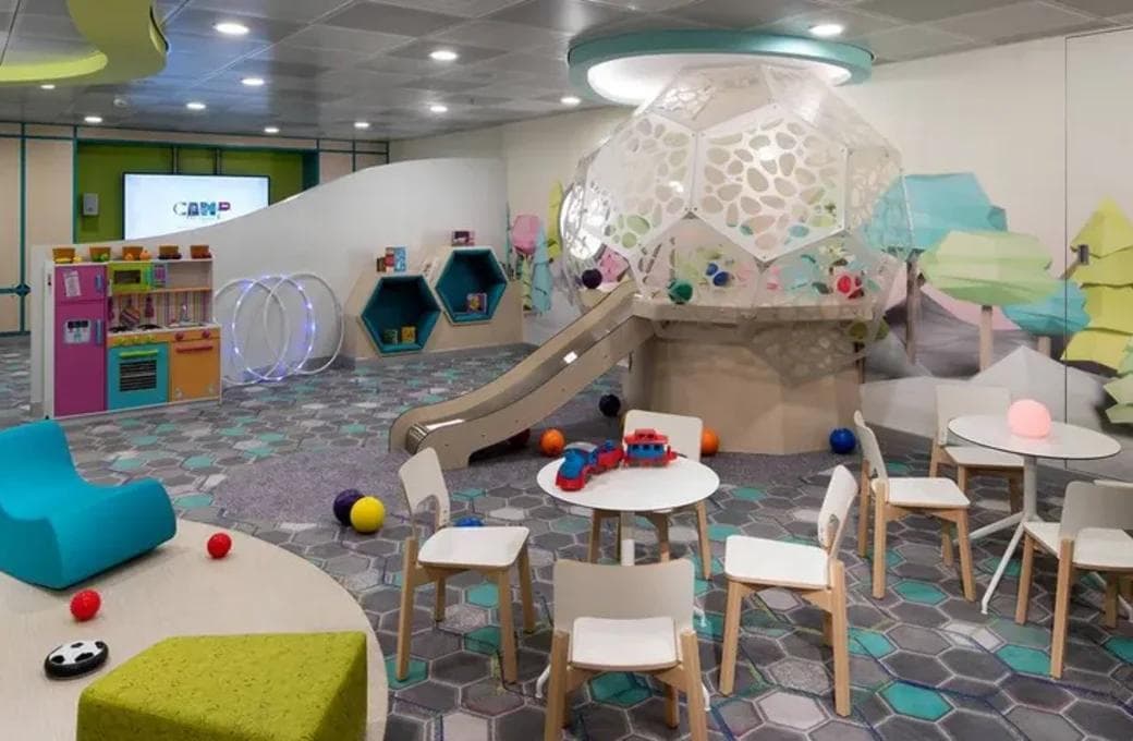 Лайнер Celebrity Apex, компании Celebrity Cruises. Фото 1