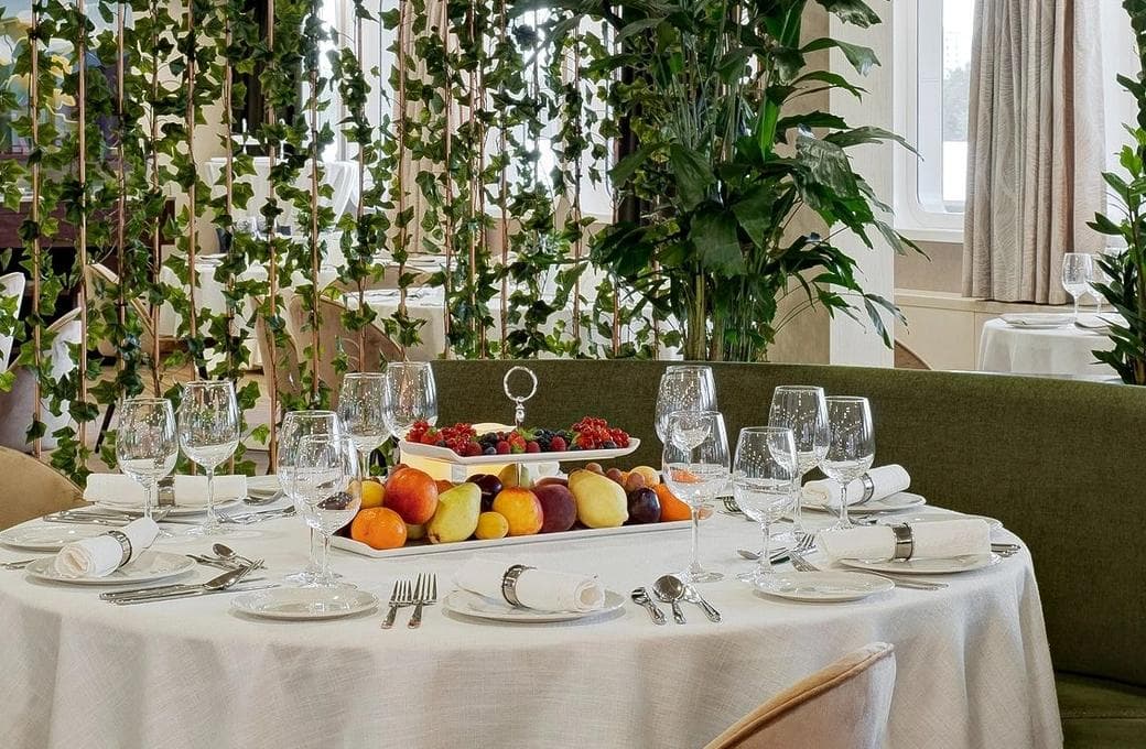 Лайнер Мустай Карим, компании ВодоходЪ. Фото 1