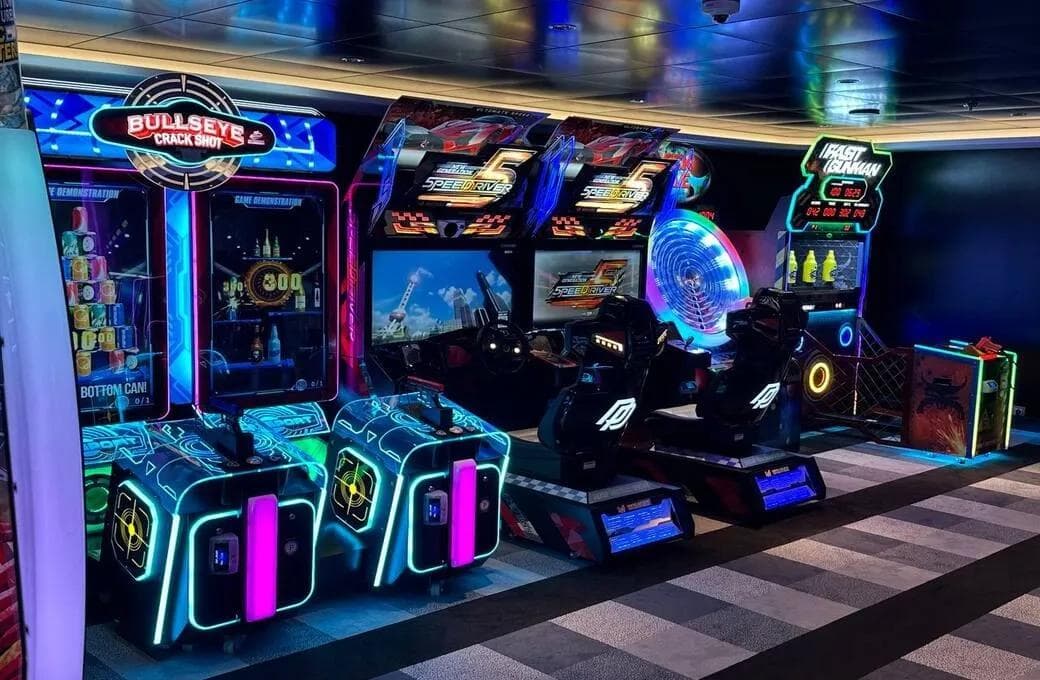 Лайнер MSC Euribia, компании MSC Crociere. Фото 1