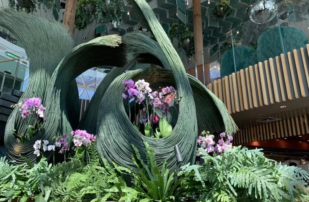 Лайнер Celebrity Apex, компании Celebrity Cruises. Фото 1