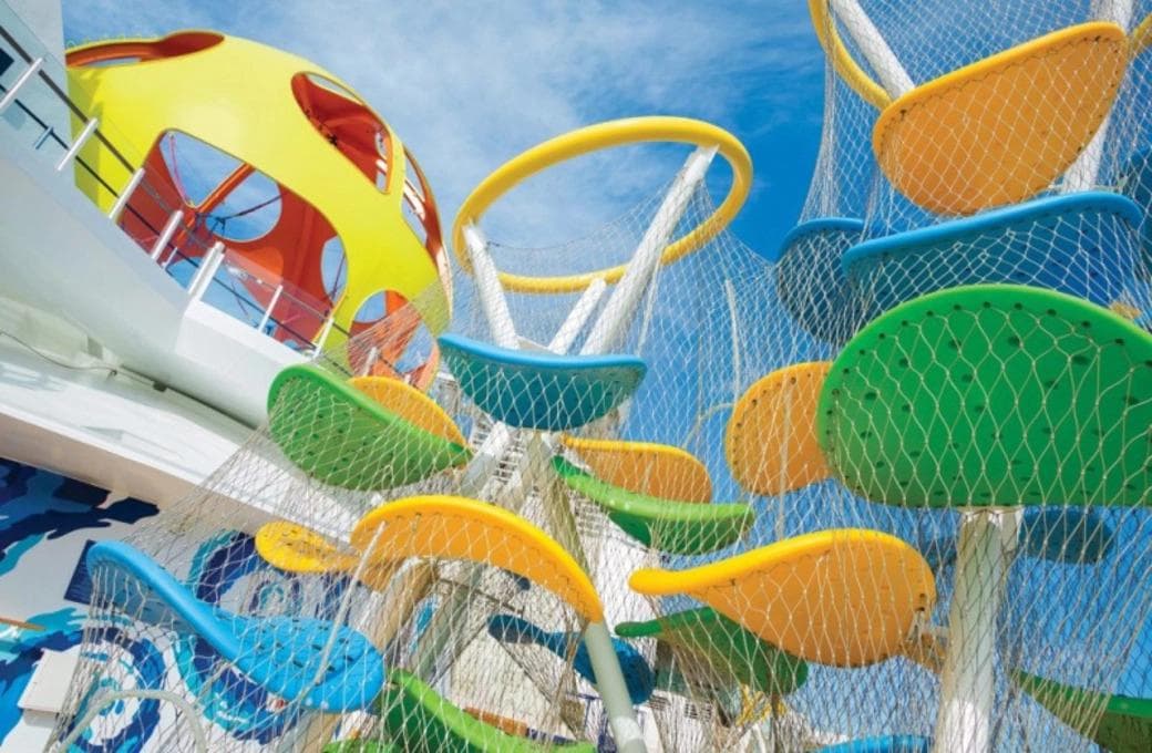 Лайнер Mariner Of The Seas, компании Royal Caribbean International. Фото 1