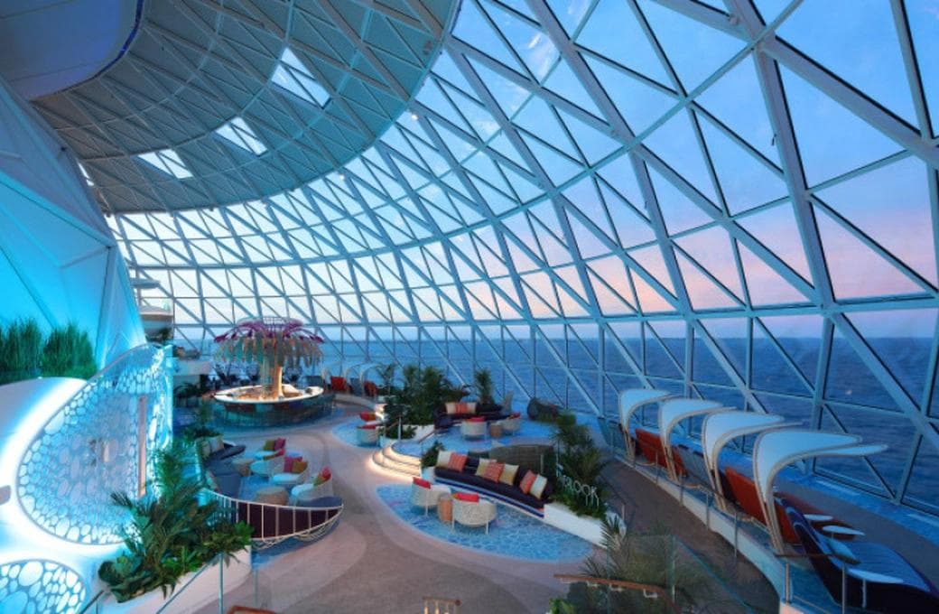 Лайнер Icon Of The Seas New Ship 2024, компании Royal Caribbean International. Фото 1