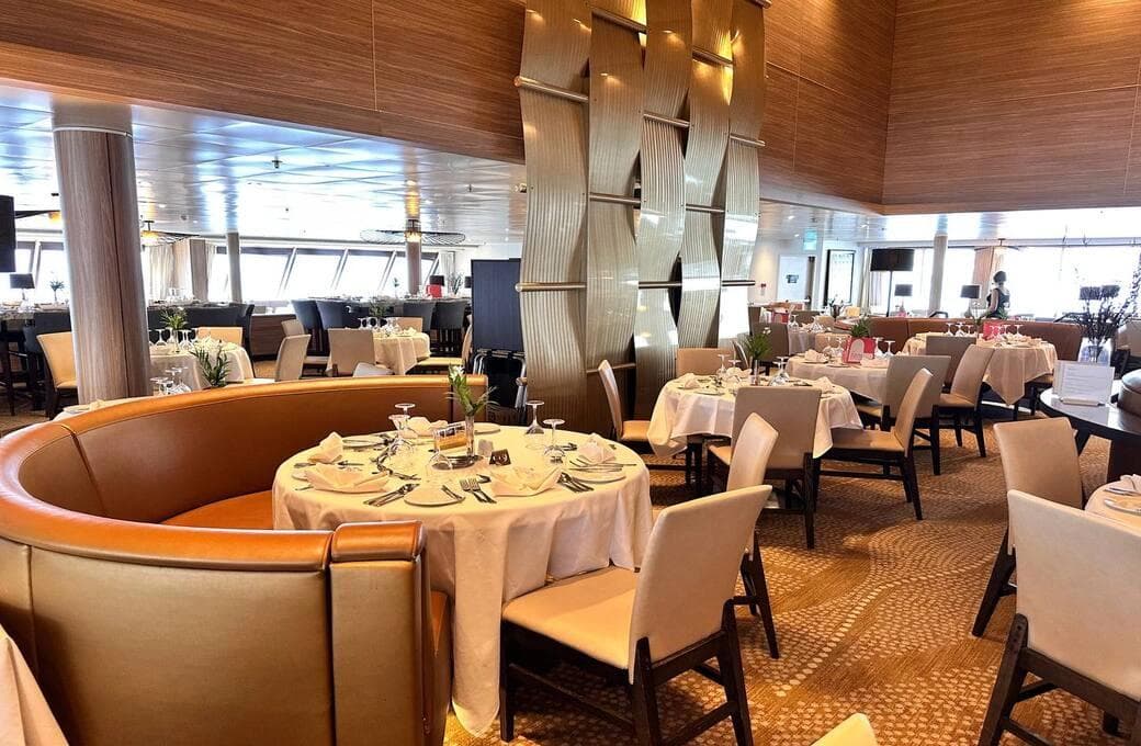 Лайнер Celestyal Journey, компании Celestyal Cruises. Фото 1