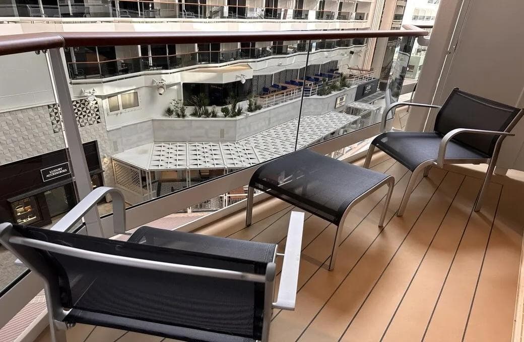 Лайнер MSC World Europa, компании MSC Crociere. Фото 1