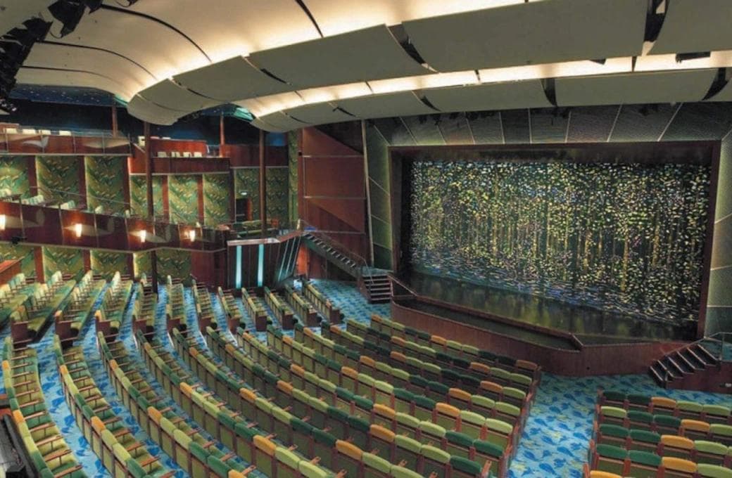 Лайнер Serenade Of The Seas, компании Royal Caribbean International. Фото 1