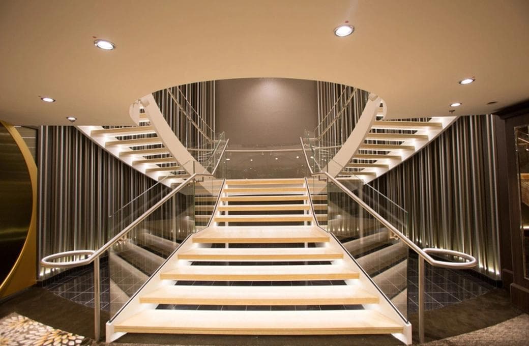 Лайнер Quantum Of The Seas, компании Royal Caribbean International. Фото 1