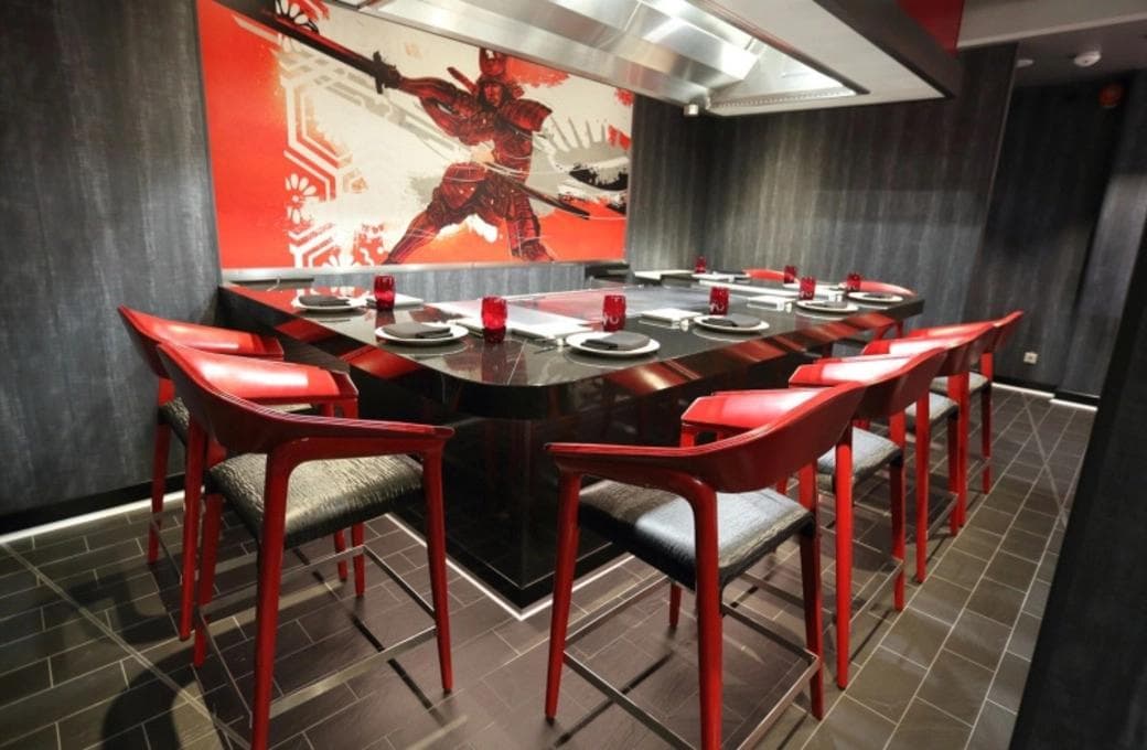 Лайнер Voyager Of The Seas, компании Royal Caribbean International. Фото 1