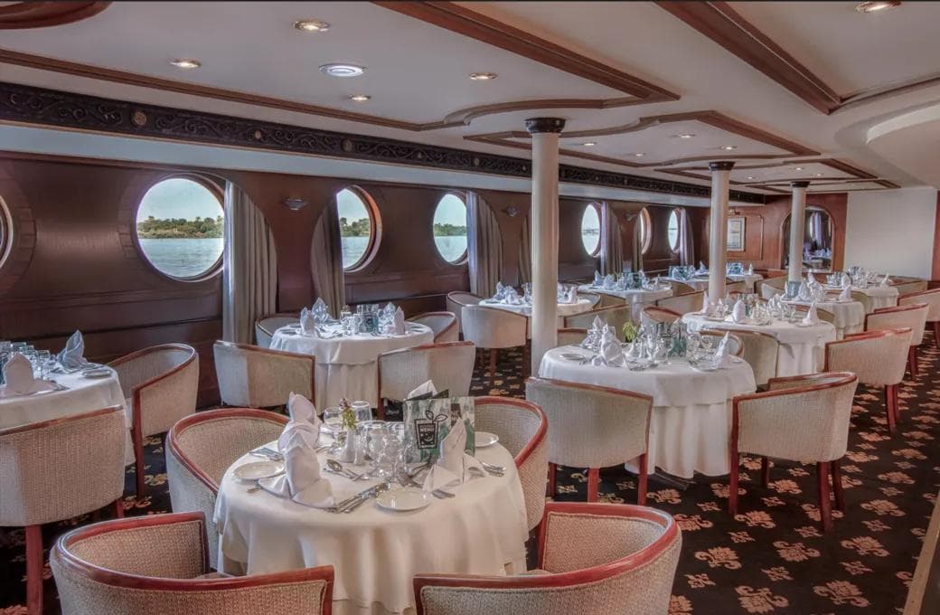 Лайнер Jaz Celebrity, компании Nile River Cruises. Фото 1