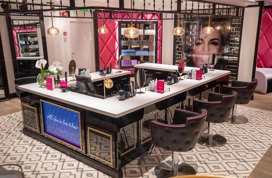 Лайнер Navigator Of The Seas, компании Royal Caribbean International. Фото 1