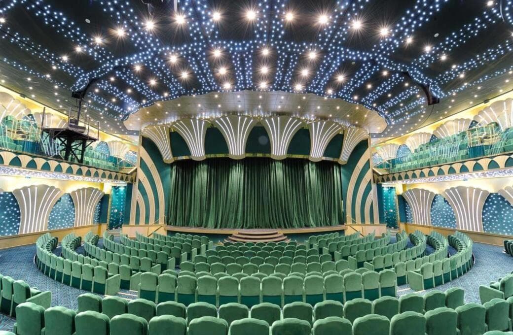 Лайнер MSC Magnifica, компании MSC Crociere. Фото 1