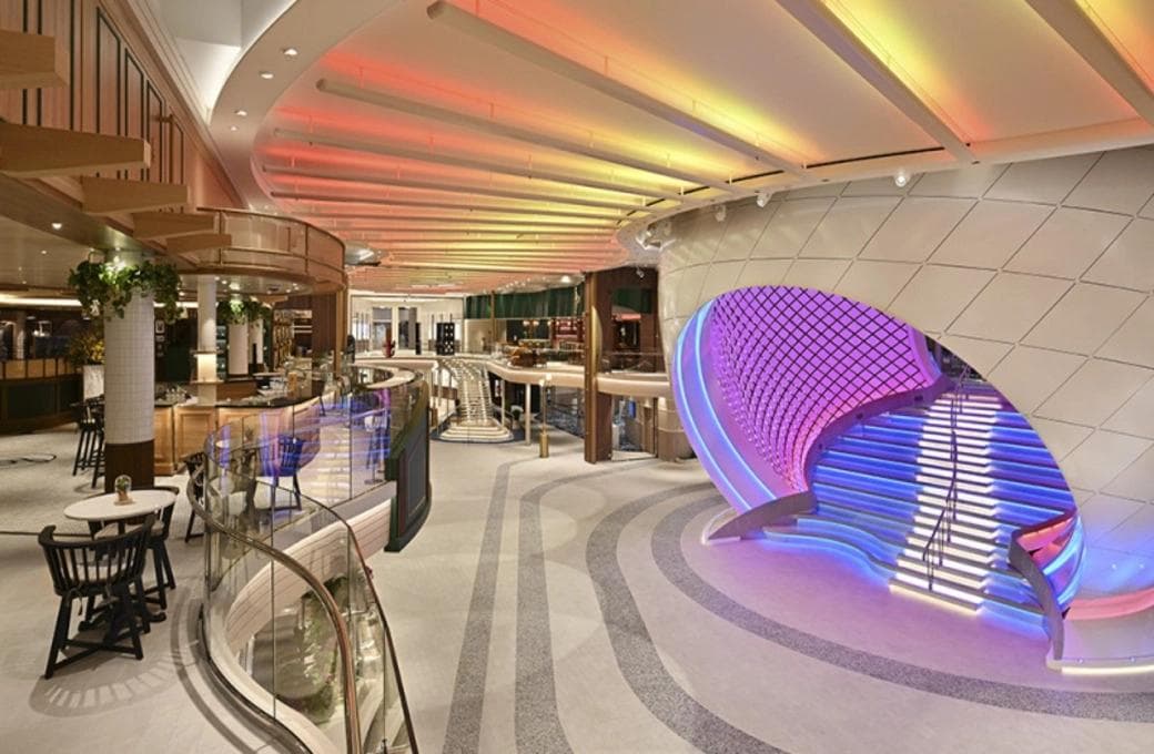 Лайнер Legend of the Seas New Ship 2026, компании Royal Caribbean International. Фото 1