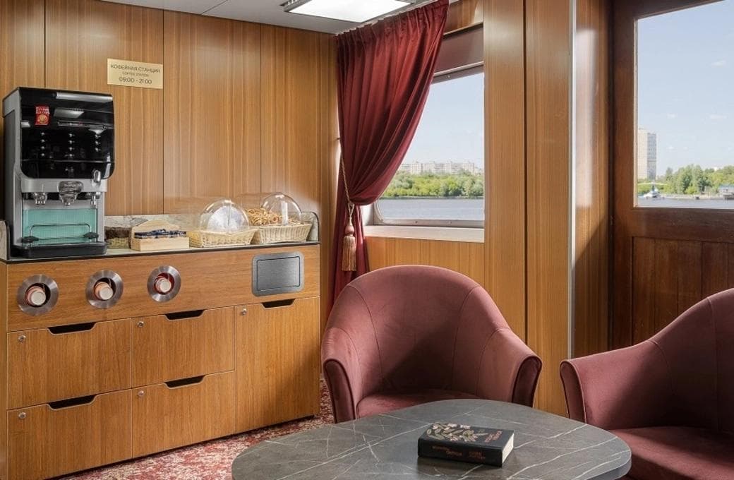 Лайнер Симфония севера, компании Созвездие. Фото 1