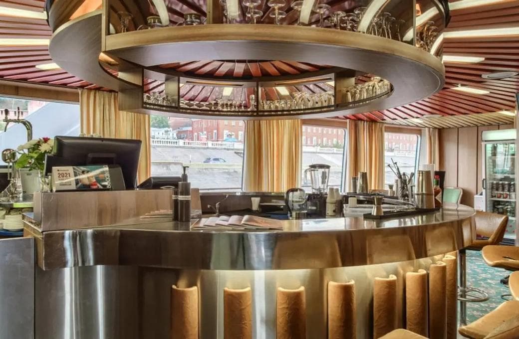 Лайнер Лев Толстой, компании ВодоходЪ. Фото 1