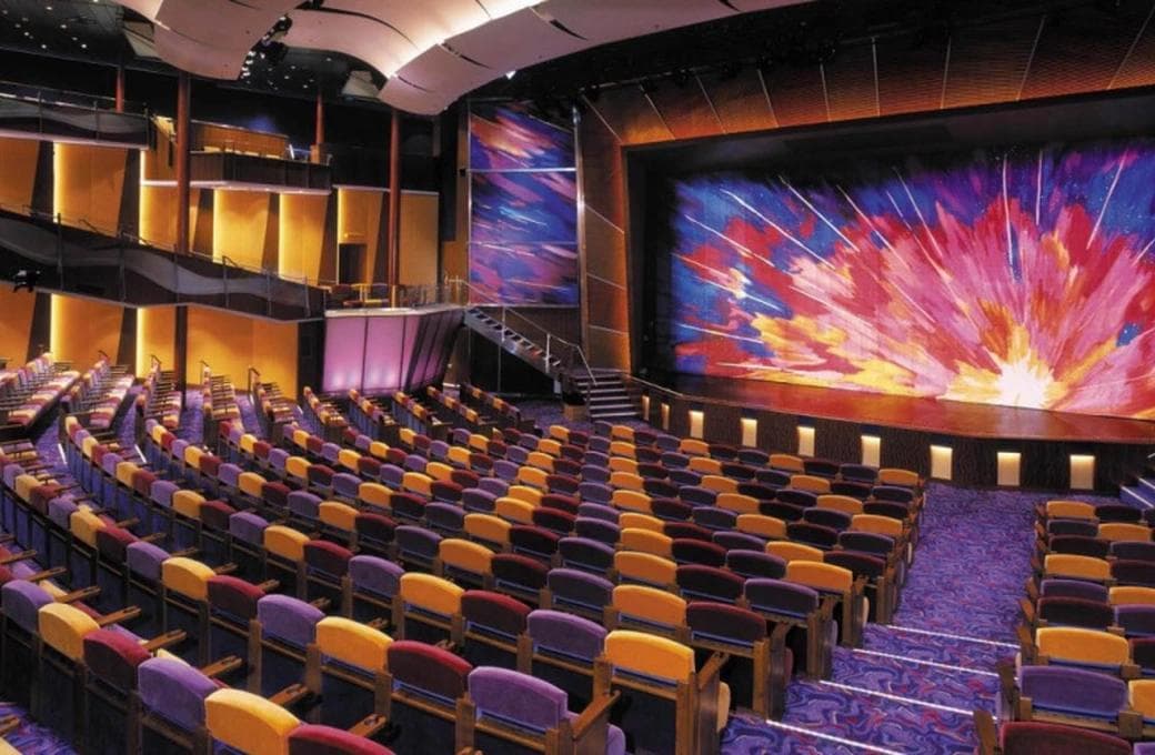 Лайнер Brilliance Of The Seas, компании Royal Caribbean International. Фото 1