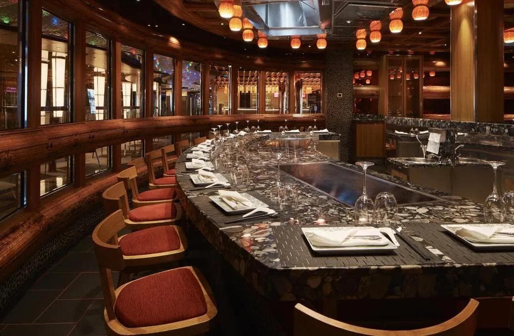 Лайнер Costa Diadema, компании Costa Cruises. Фото 1