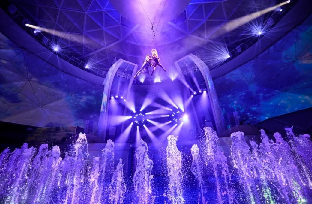 Лайнер Icon Of The Seas New Ship 2024, компании Royal Caribbean International. Фото 1